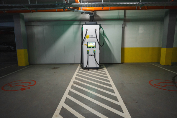 Вижте къде се намира най-големият хъб за зареждане на електромобили в България