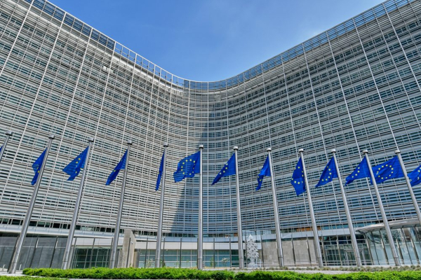 ЕК ще оцени бюджет 2027 до края на ноември