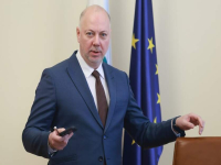 Росен Желязков: Политическите въпроси трябва да се решават в парламента, не на улицата