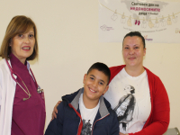 Росен, който подложи на изпитание неонатолозите в УМБАЛ Бургас, мечтае да е лекар