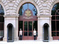 Йотова започва консултации за съставяне на служебен кабинет