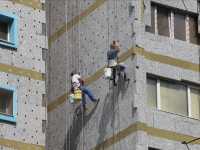 585 блока у нас ще бъдат санирани със средства от ПВУ до края на юни