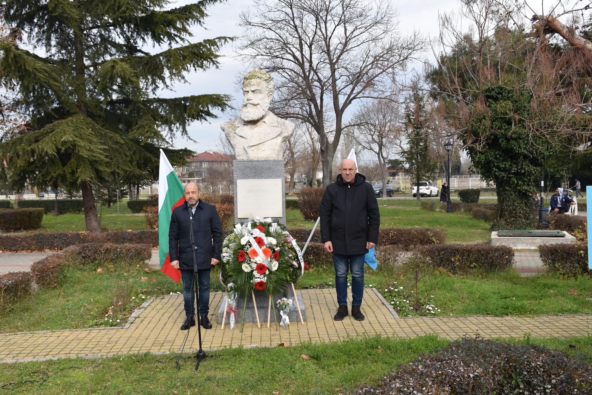 В Поморие почетоха 176 години от рождението на великия Ботев