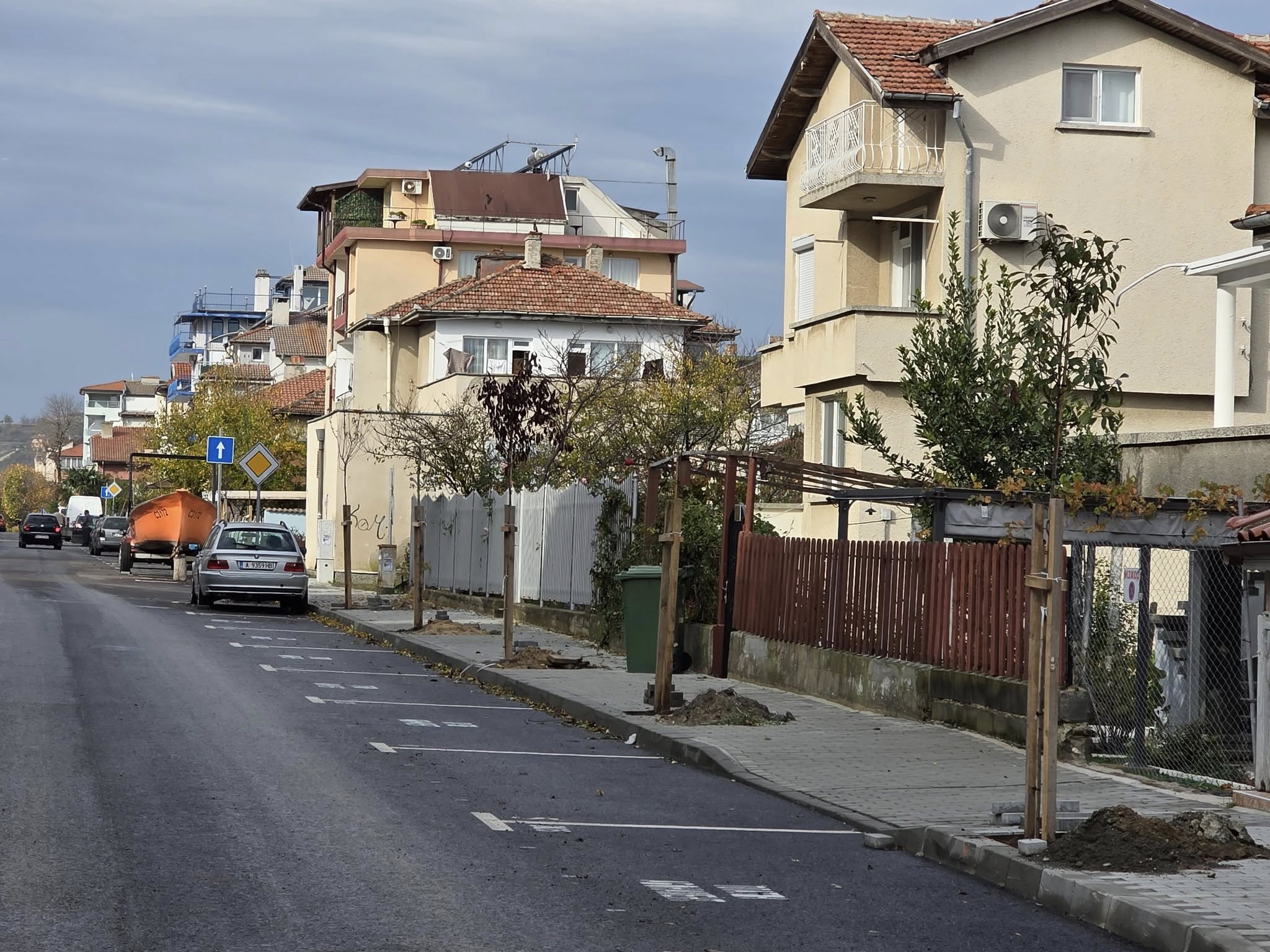Приморско става все по-зелен и приветлив морски град 