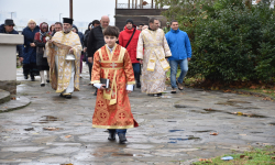 Поморие и Ахелой почетоха празника на Свети Николай Чудотворец