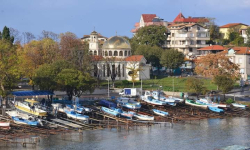 Готов е проектът за авариен ремонт и модернизация на мостика и лодкостоянката в Ахтопол