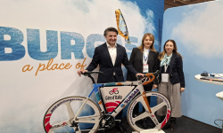 Бургас една крачка напред: Нов виртуален асистент посреща туристите това лято