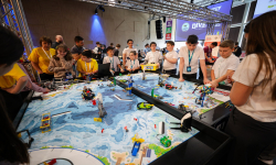 Фестивалът на LEGO роботиката в Бургас събира над 800 участници 