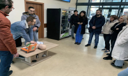 МЗ определя обществените места за поставяне на дефибрилаторите