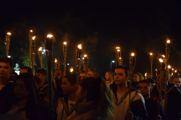 Бургас отбелязва 150 години от Априлското въстание с ученическо факелно шествие