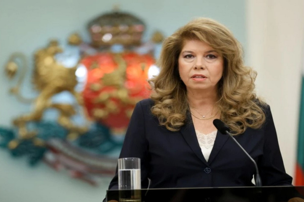 ДБ натисна Йотова: Свикайте КСНС незабавно!