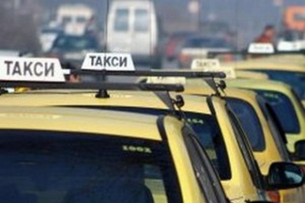 Нова идея за Евровизия 2027: проверени таксита със знак и QR код