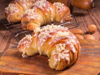 Включете се в работилницата по приготвяне на кроасаните на св. Мартин