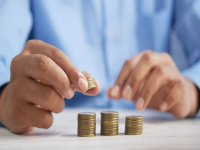 НСИ отчете сектор с рекордни 5512 лева средна заплата