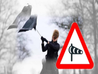 Вятър с пориви до 90 км/ч се очаква в община Царево, бъдете внимателни 