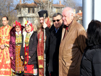 В Камено спасяват Богоявленския кръст от брега на река Айтоска