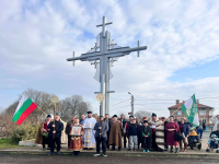 15-годишният Никола Димитров извади Светия кръст днес в Камено