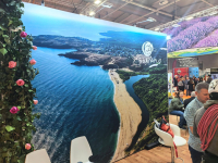 Засилен интерес към щанда на община Царево, новият слоган предизвика фурор