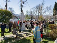 Царево почете паметта на Васил Левски с венци и цветя