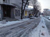 В Царево овладяха снежната стихия - училища и градини продължават да работят