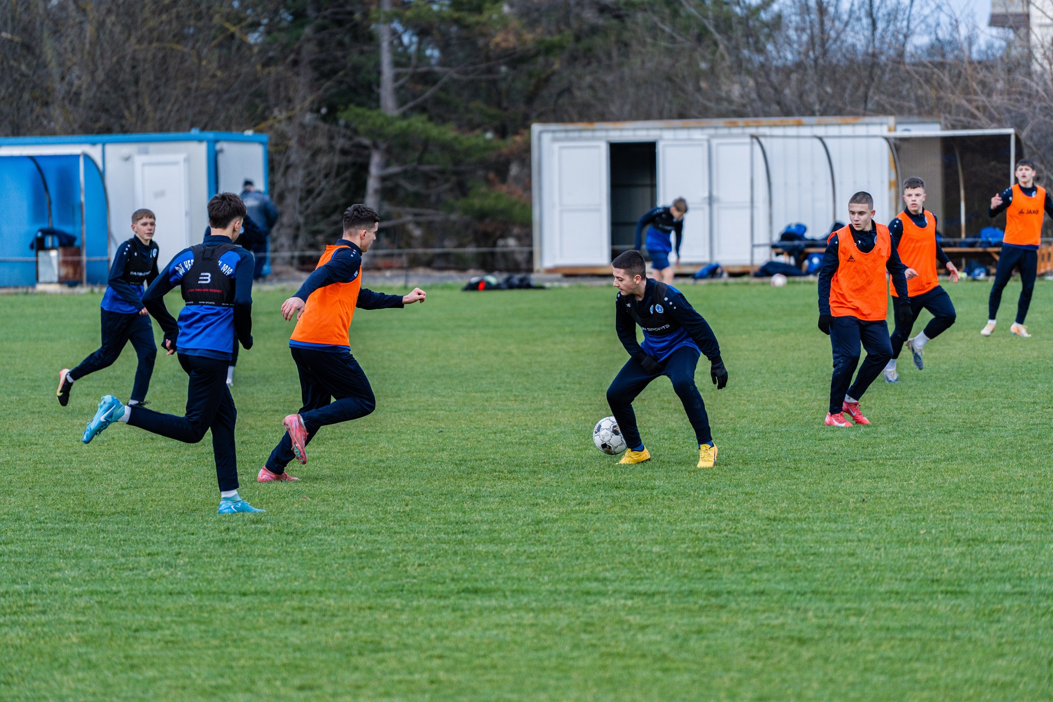 Набор 2011 на ФК Черноморец Бургас са на лагер в Царево