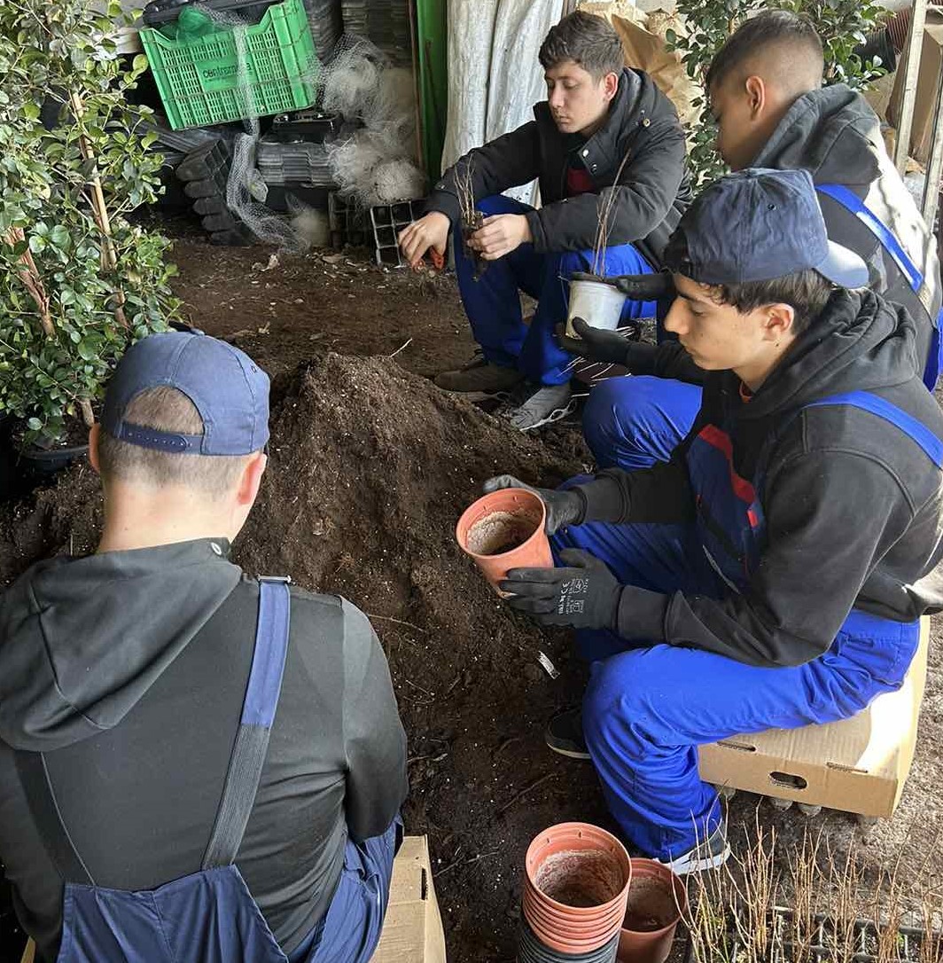 В Бургаско разкриват 149 паралелки с прием след седми клас